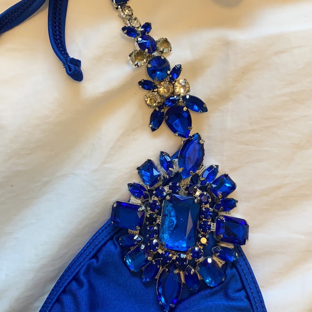 Véve Royal Blue Rhinestone Two-Piece Swimsuit - Picture 4 of 7
